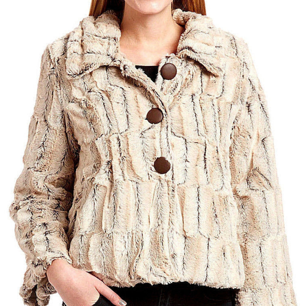 FuZZy FauX FUR Short RetRo StyLE Big Button COAT